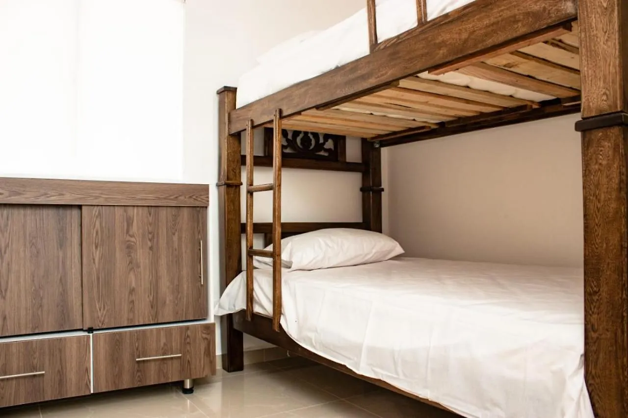 Arriendo Apartamento Por Dias En Cartagena Edificio Sagitario, A Tan Solo 5 Minutos Del Aeropuerto Internacional Rafael Nunez, A Solo 5 Minutos Del Centro Historico De Cartagena, Y A 5 Minutos Caminando De Sus Hermosas Playas. Apartment